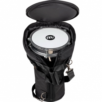 Meinl Darbuka Professional pussi rumpu sisällä.